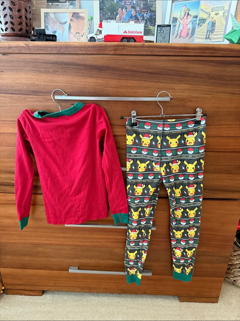 Hanna Andersson Red & Green Pikachu Holiday Pajama Set - Picture 4 of 7